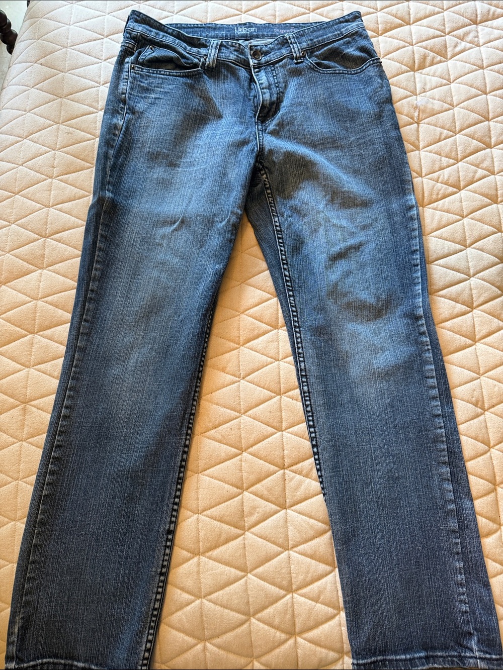urban pipeline Men's Straight Jeans in Medium Blue Wash